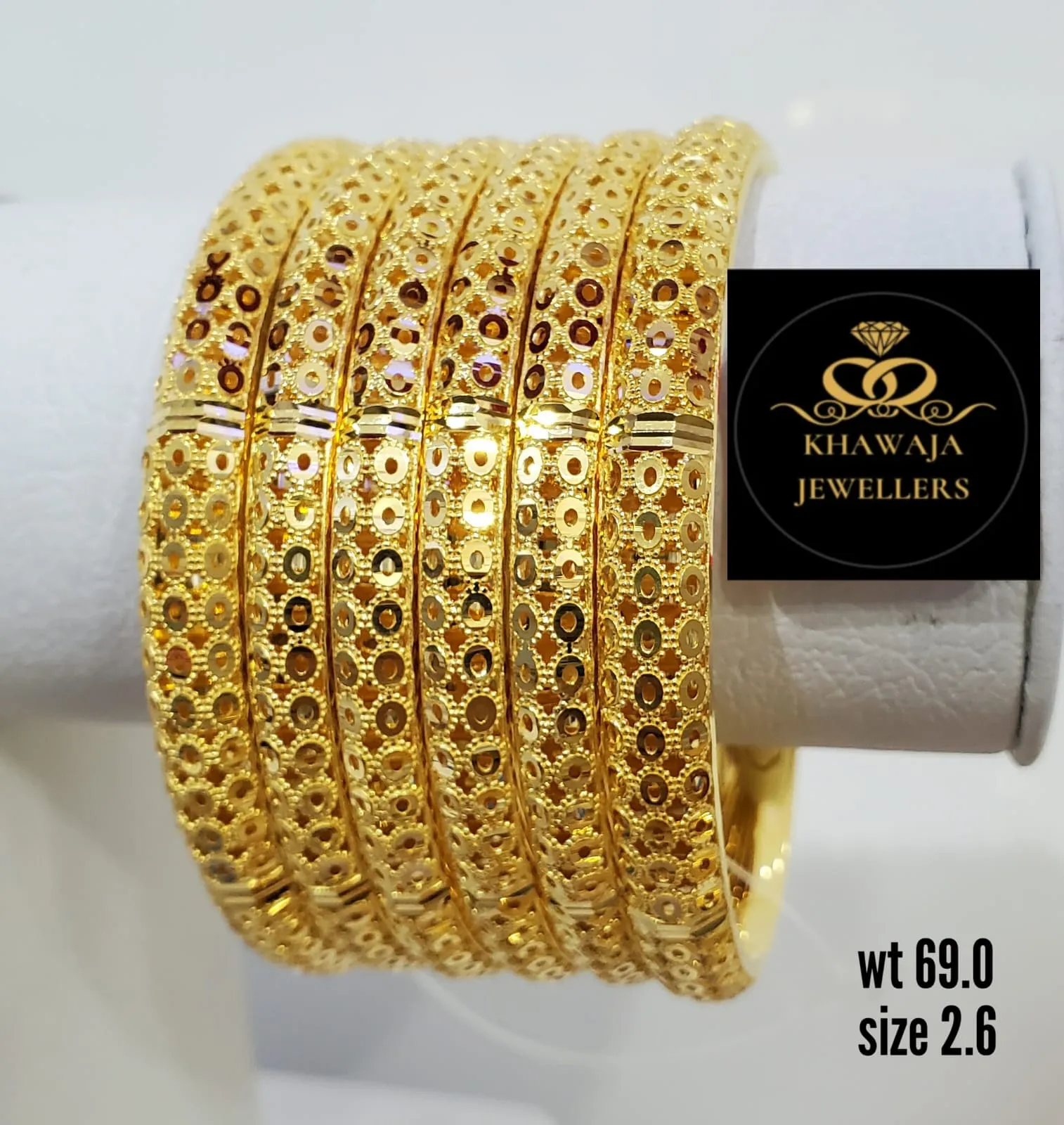 Gold Bangles Item 29