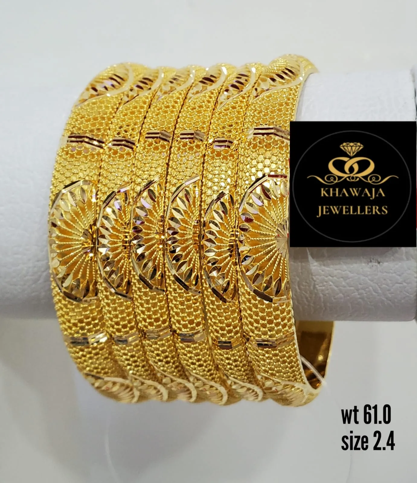 Gold Bangles Item 38