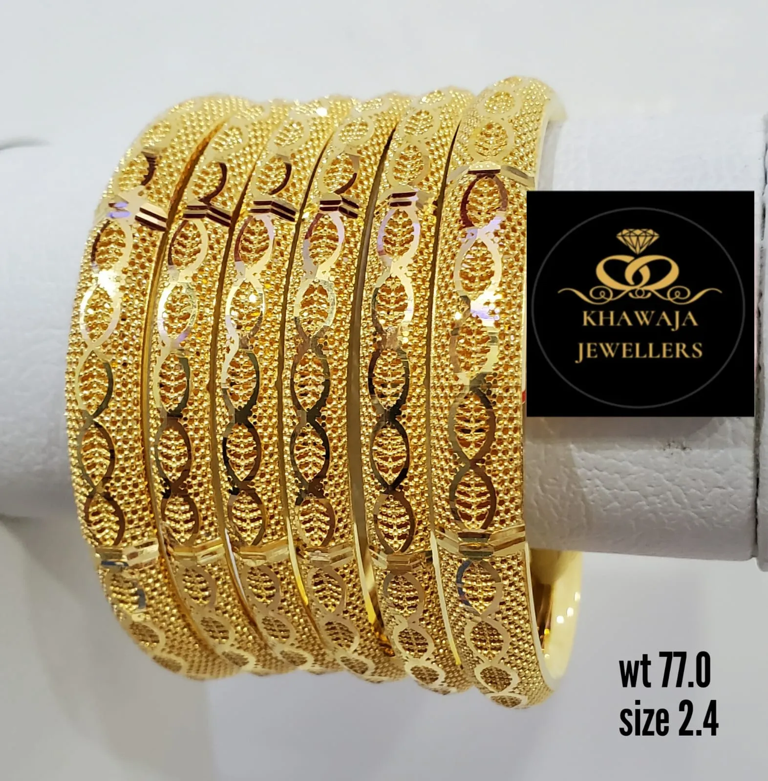 Gold Bangles Item 44