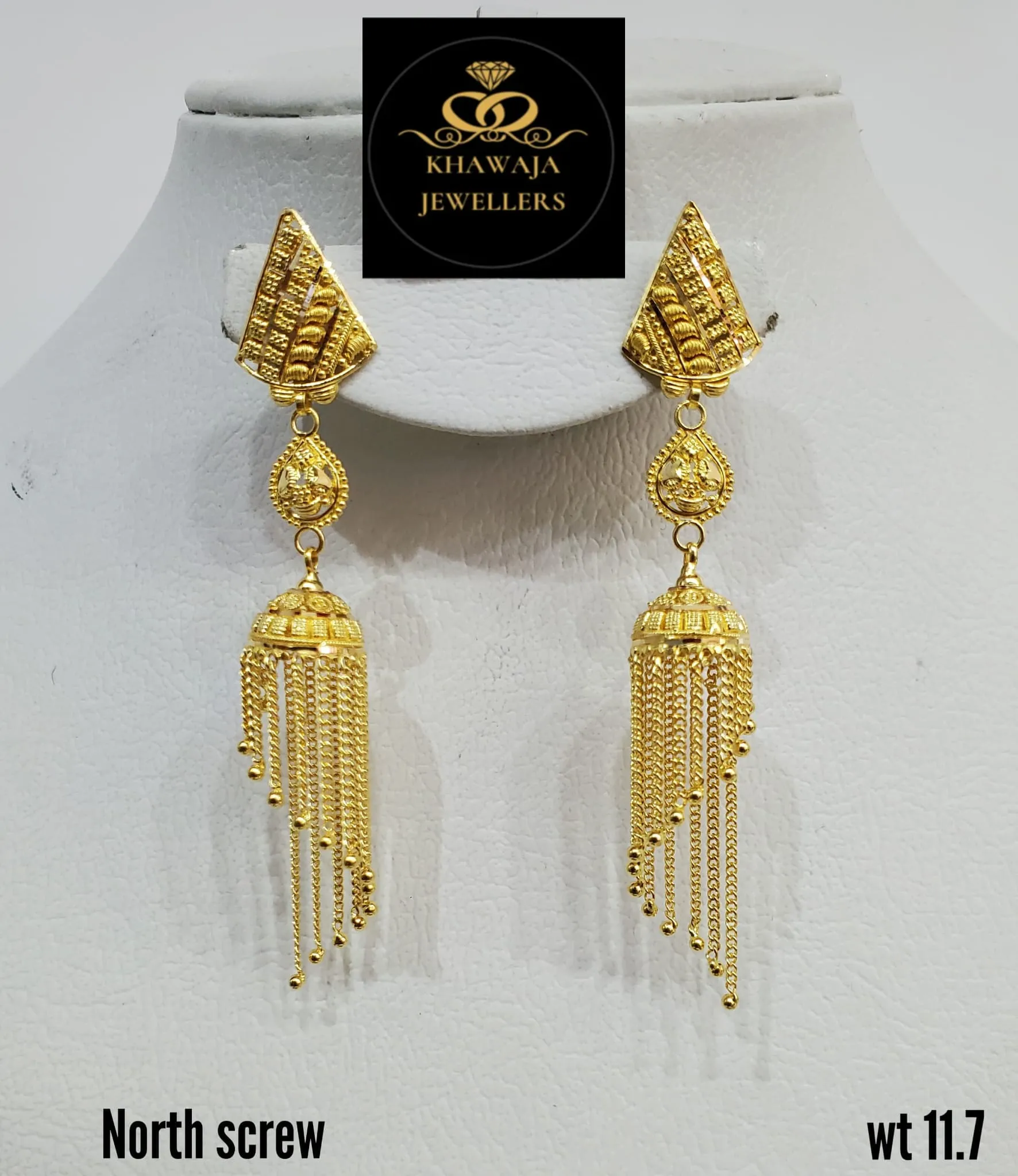 Jhumka Earrings Item 16